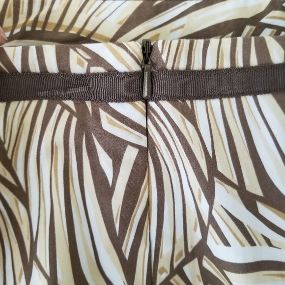 Talbots Y2K Tropical Print Midi Skirt Tan/Cream Neutral Size 18 - Picture 4 of 10